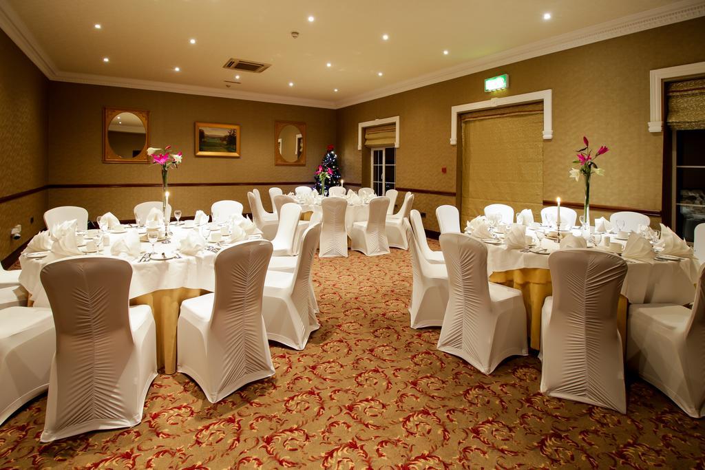 Seven Oaks Hotel Carlow Ngoại thất bức ảnh