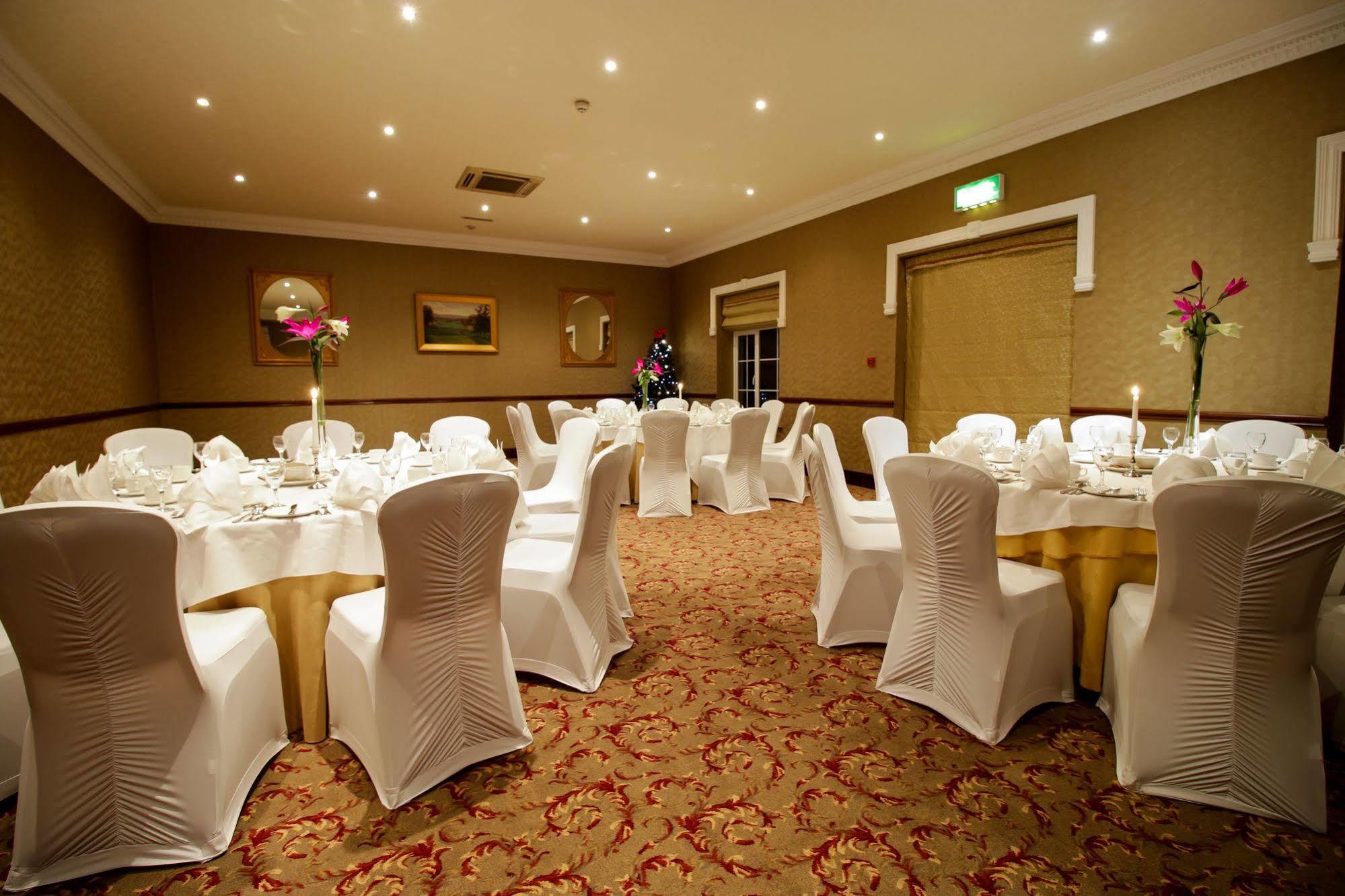 Seven Oaks Hotel Carlow Ngoại thất bức ảnh
