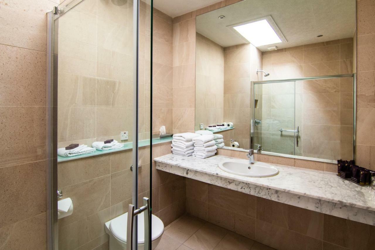Seven Oaks Hotel Carlow Ngoại thất bức ảnh